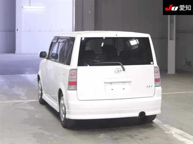 TOYOTA BB