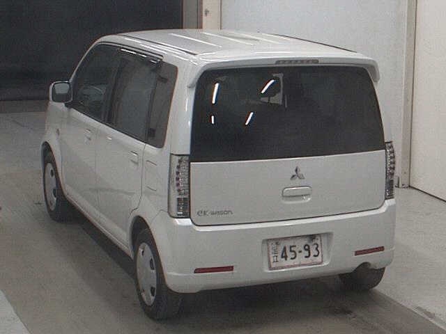 MITSUBISHI EK WAGON
