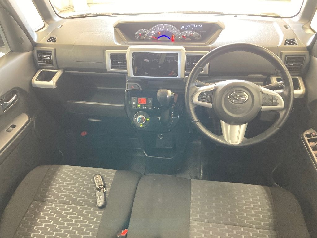 DAIHATSU WAKE