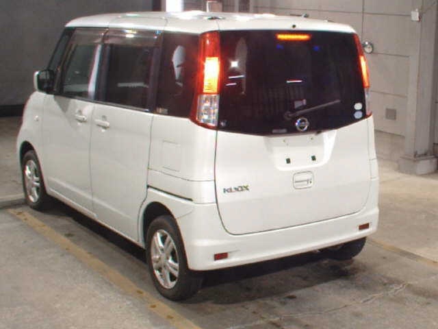 NISSAN ROOX