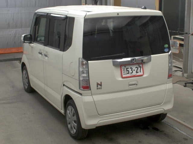 HONDA N-BOX