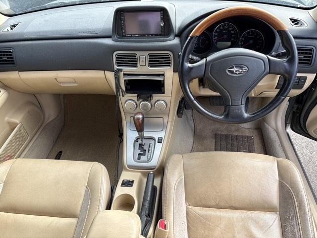 SUBARU FORESTER