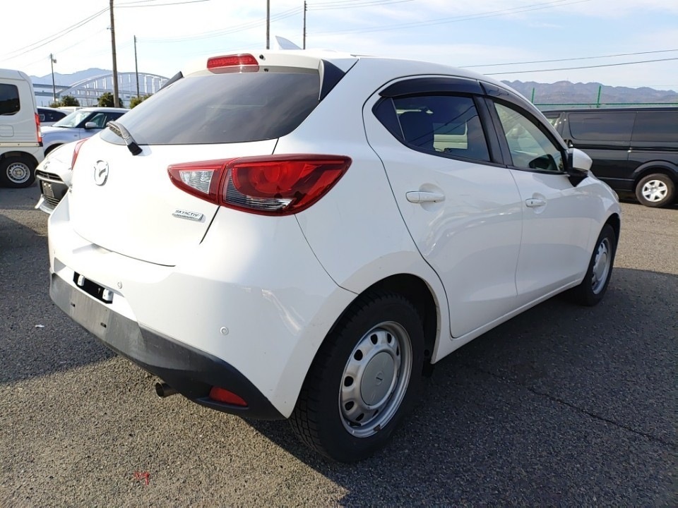 MAZDA MAZDA2