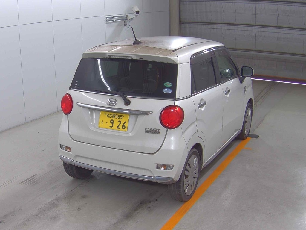 DAIHATSU CAST