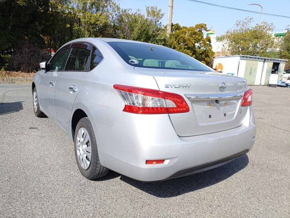 NISSAN SYLPHY
