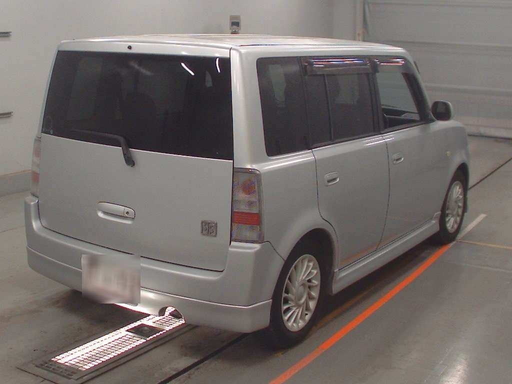 TOYOTA BB