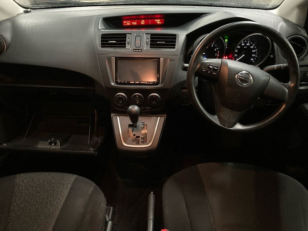 NISSAN LAFESTA