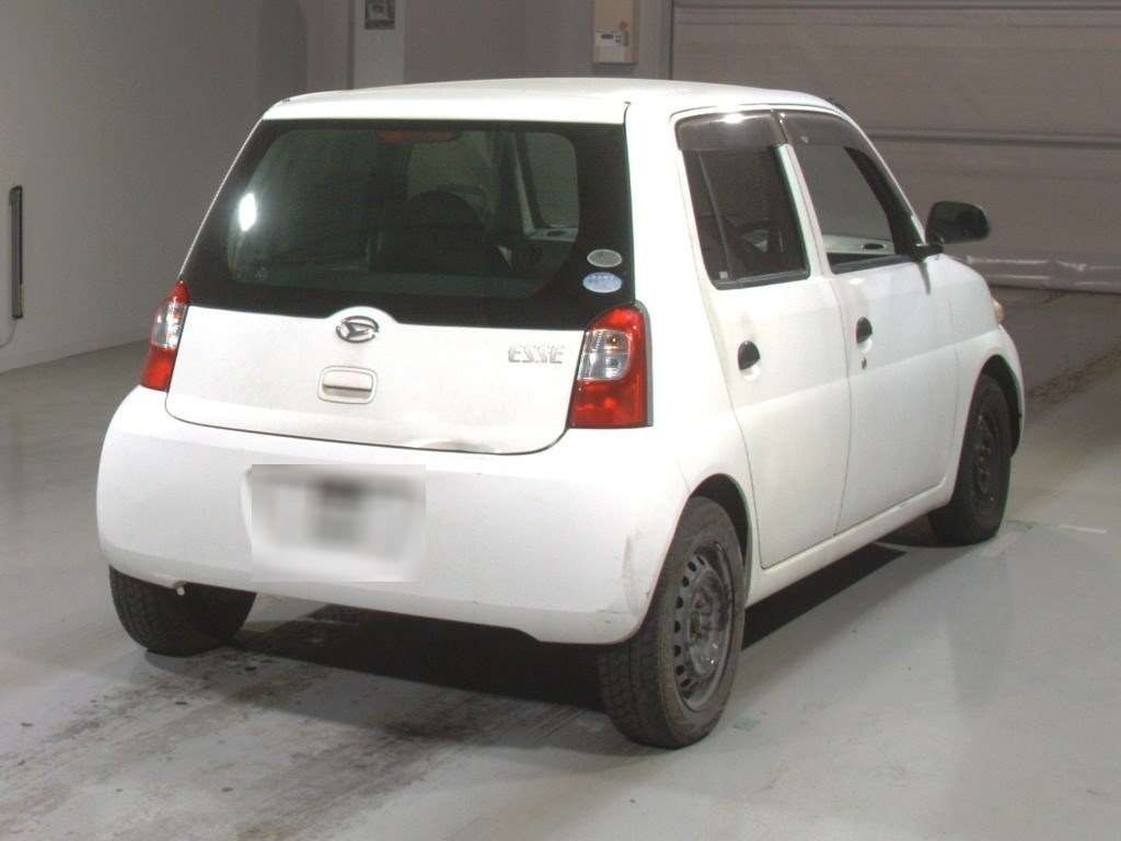 DAIHATSU ESSE