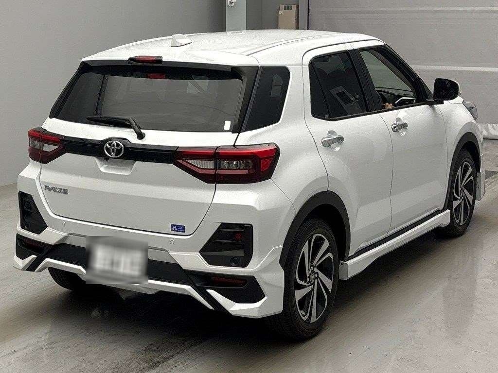 TOYOTA RAIZE