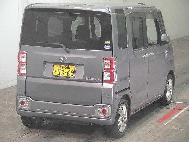 DAIHATSU WAKE
