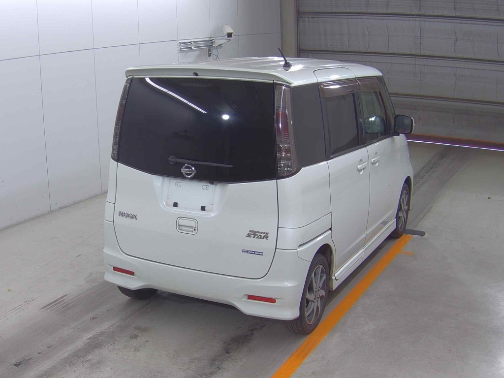 NISSAN ROOX