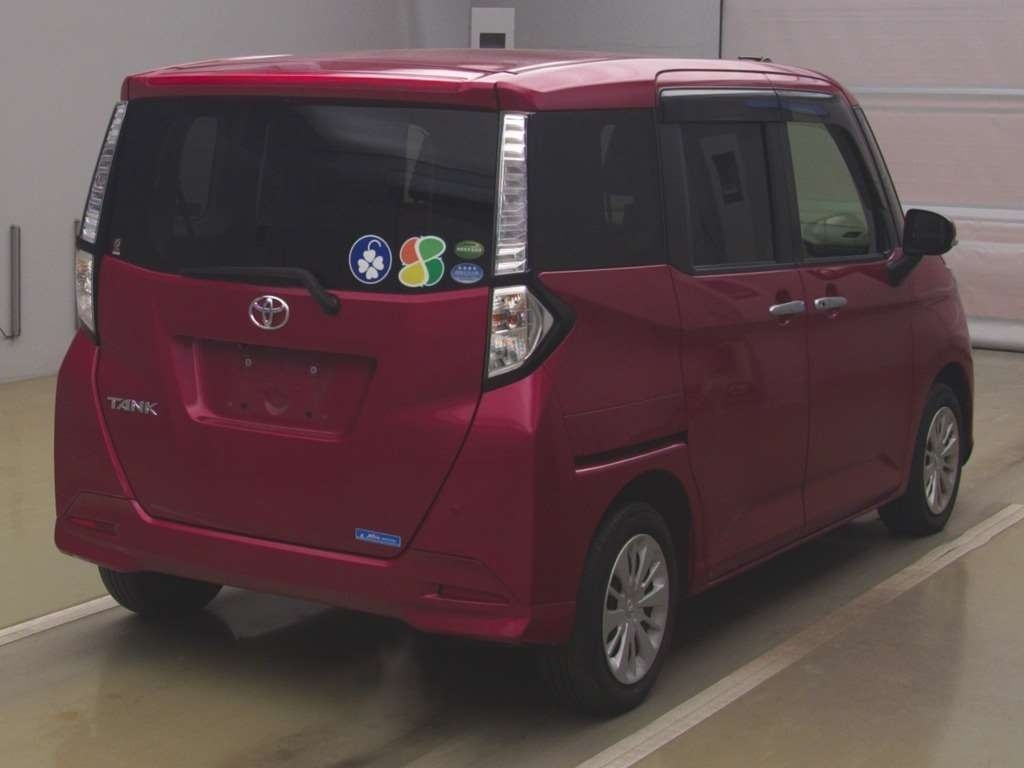 TOYOTA TANK