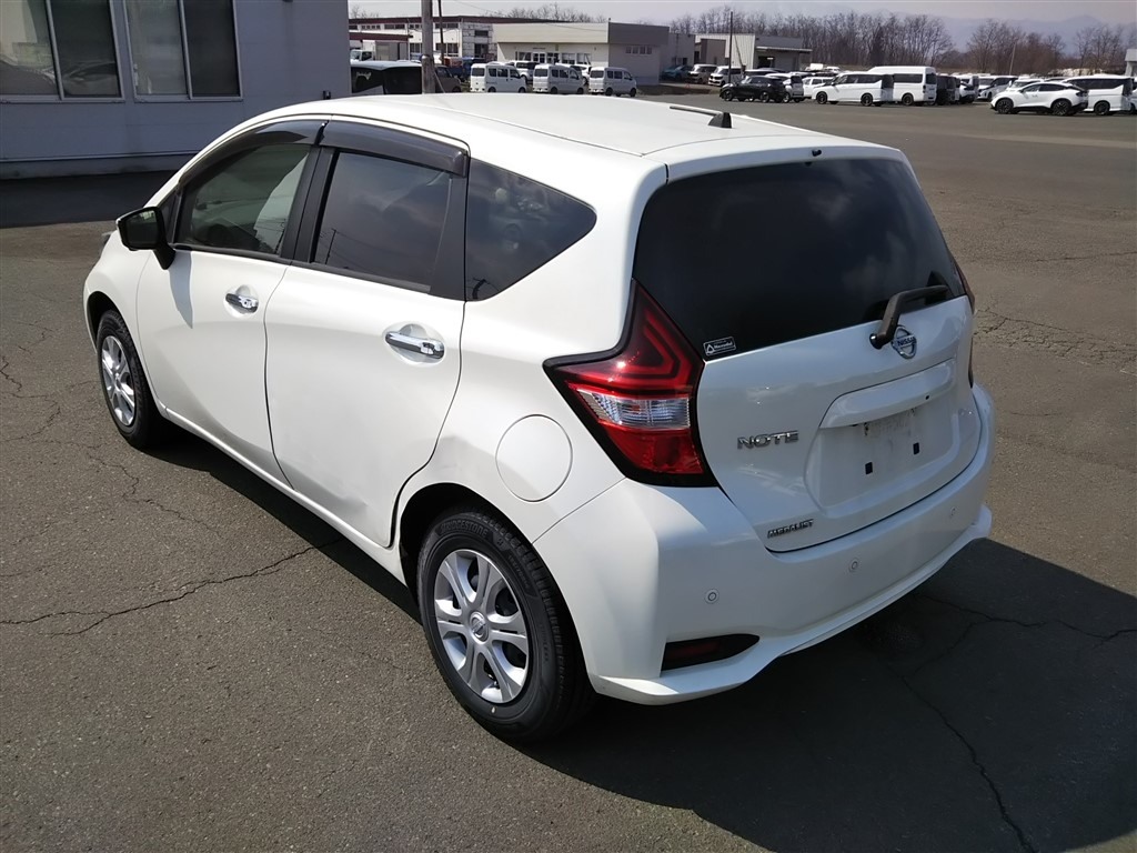 NISSAN NOTE