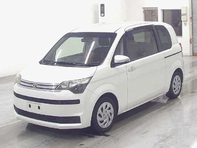 TOYOTA SPADE