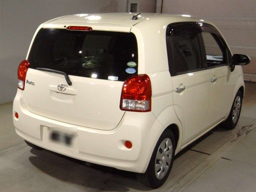 TOYOTA PORTE