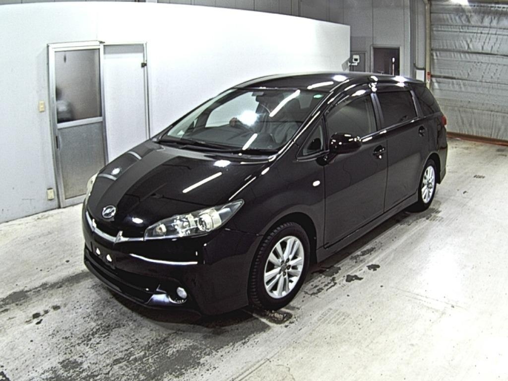 TOYOTA WISH