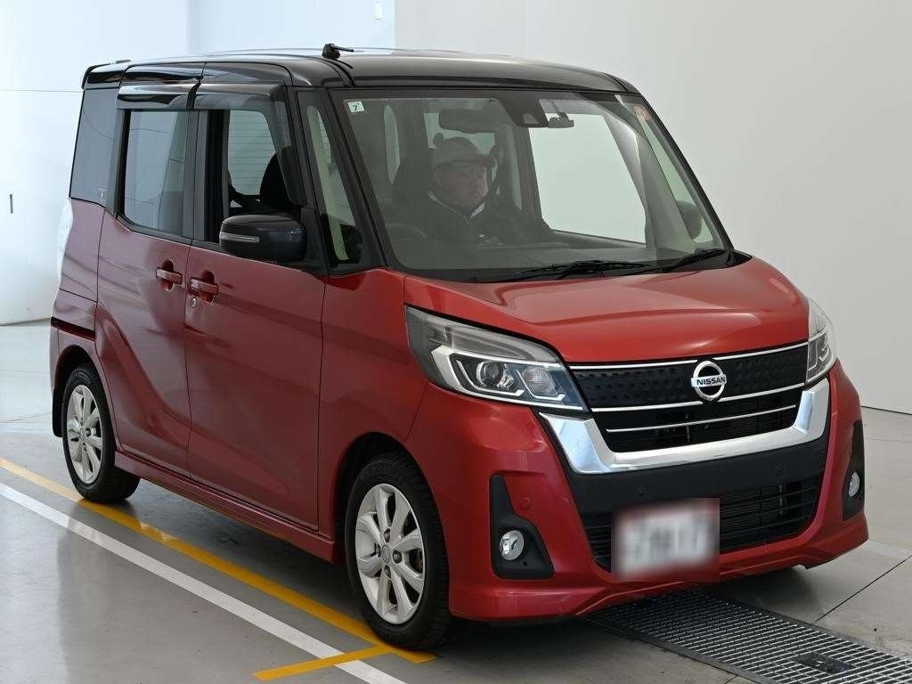 NISSAN DAYZ ROOX