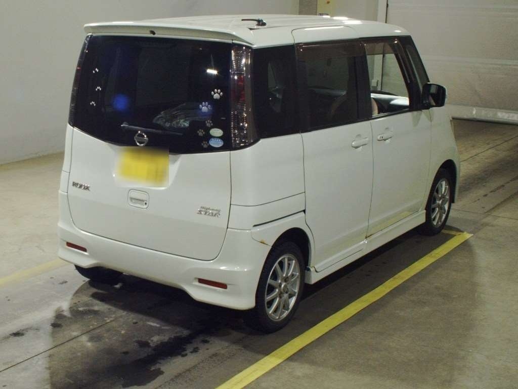 NISSAN ROOX