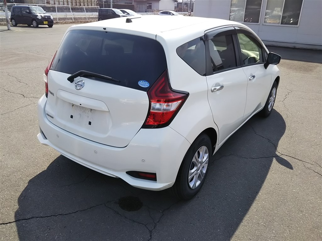 NISSAN NOTE