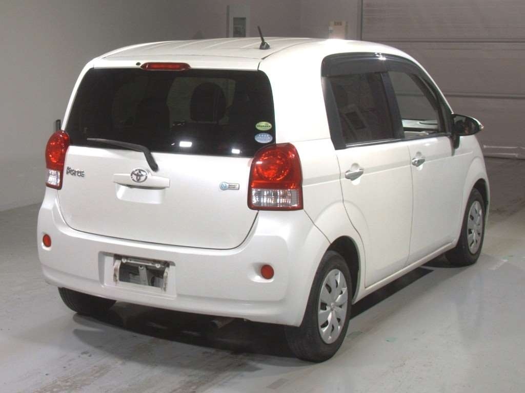 TOYOTA PORTE