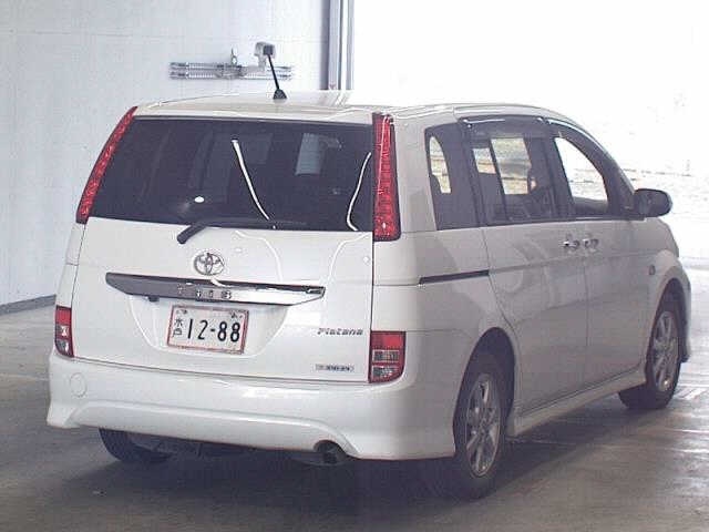 TOYOTA ISIS