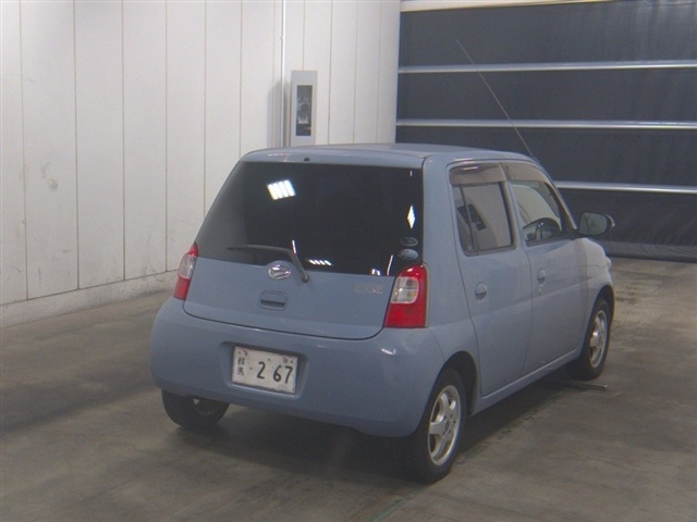 DAIHATSU ESSE