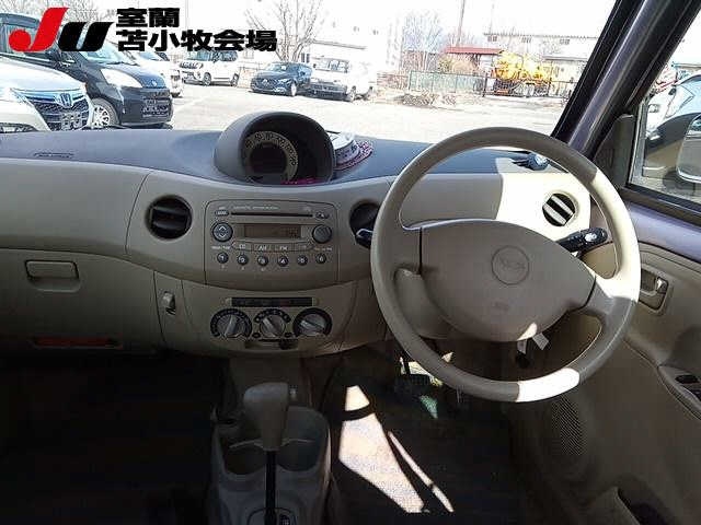 DAIHATSU ESSE