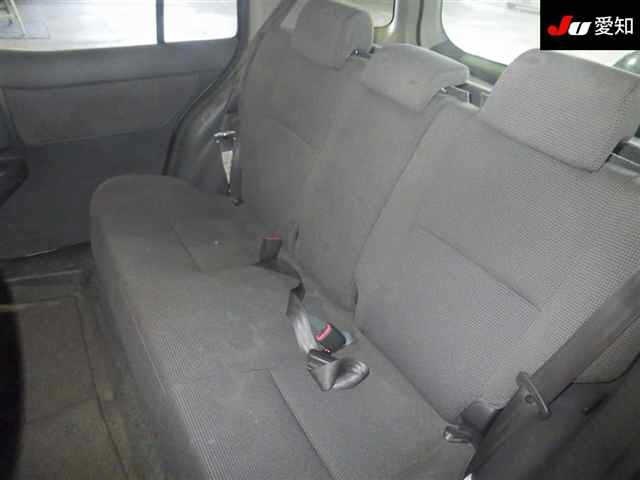 TOYOTA RAUM