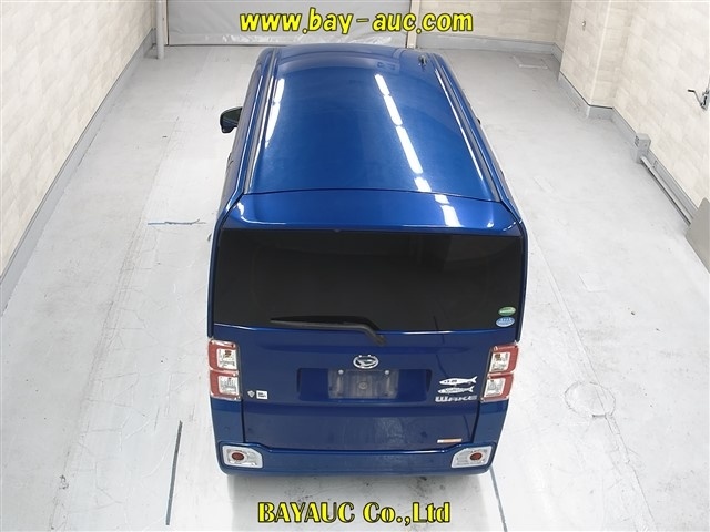 DAIHATSU WAKE