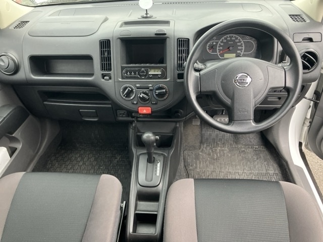 NISSAN AD