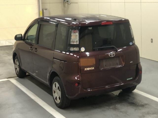 TOYOTA SIENTA