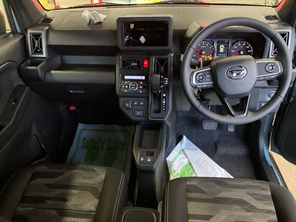 DAIHATSU TAFT