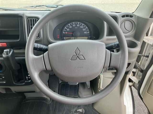 MITSUBISHI MINICAB