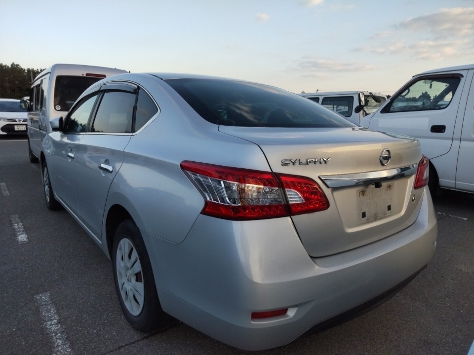 NISSAN SYLPHY