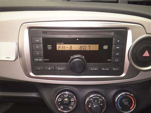 TOYOTA VITZ