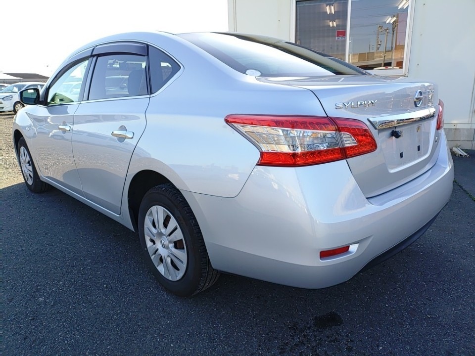 NISSAN SYLPHY