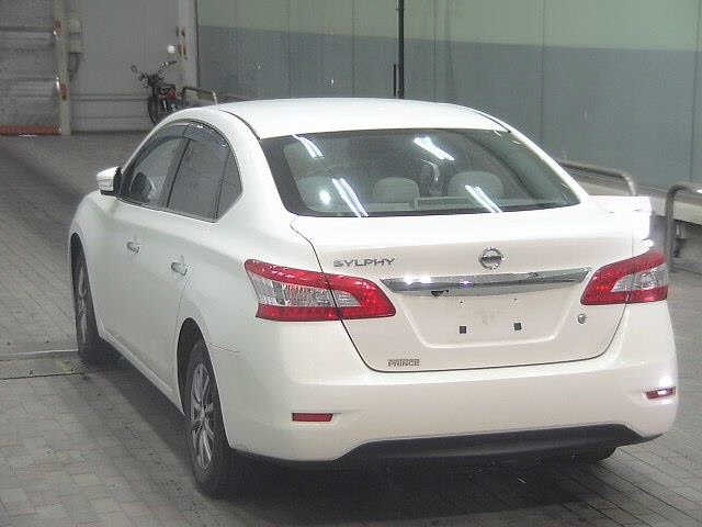 NISSAN SYLPHY