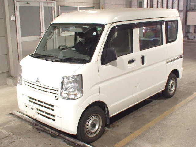 MITSUBISHI MINICAB