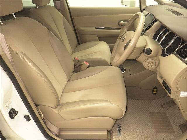 NISSAN TIIDA LATIO