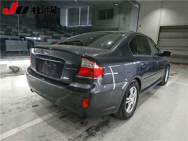 SUBARU LEGACY B4