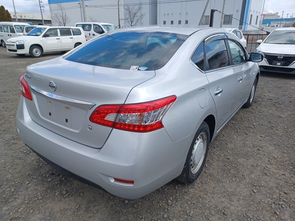 NISSAN SYLPHY