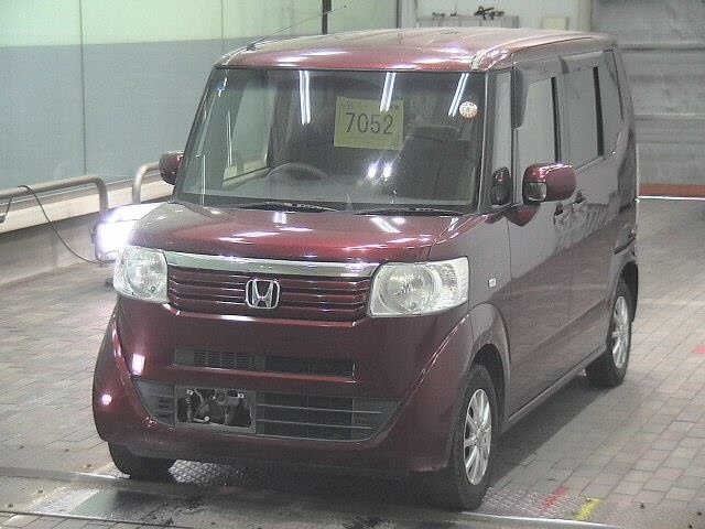 HONDA N-BOX