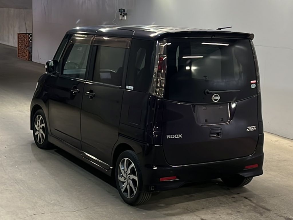 NISSAN ROOX