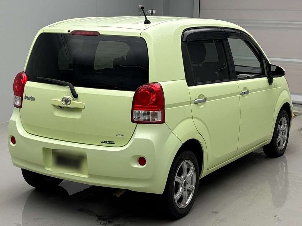 TOYOTA PORTE