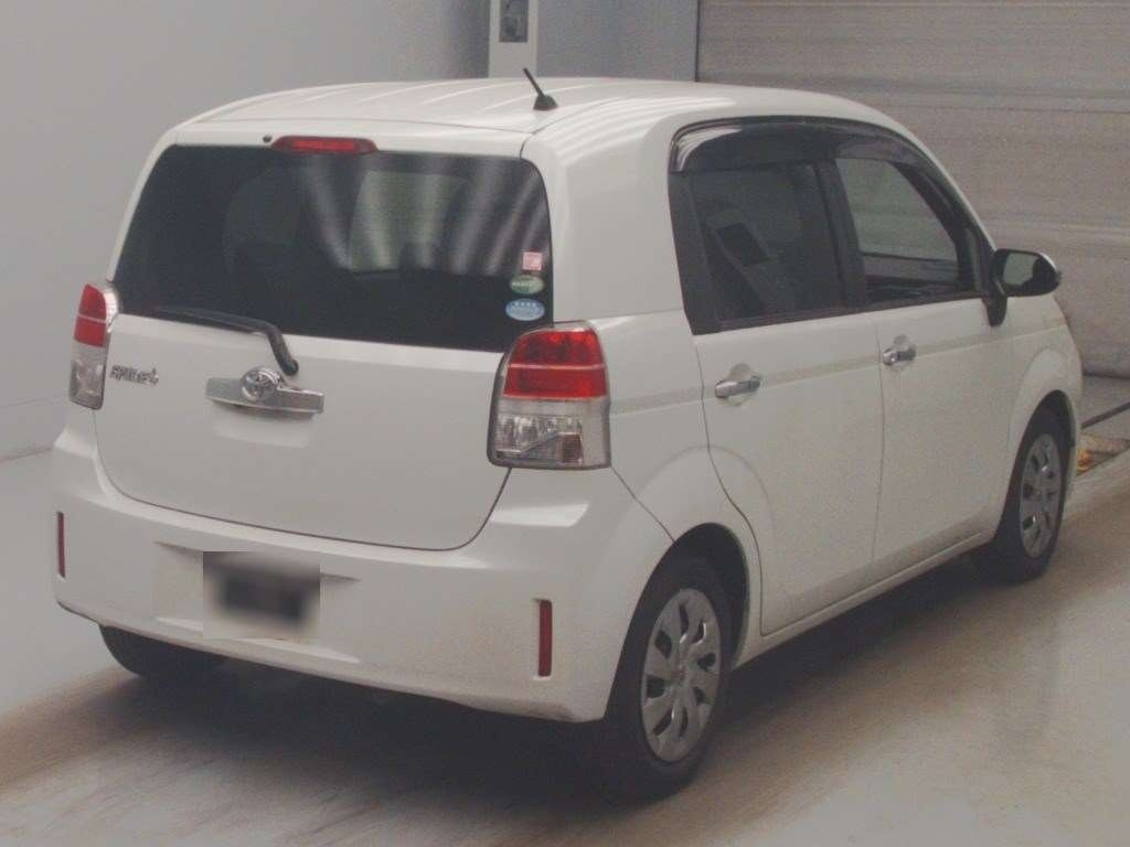 TOYOTA SPADE