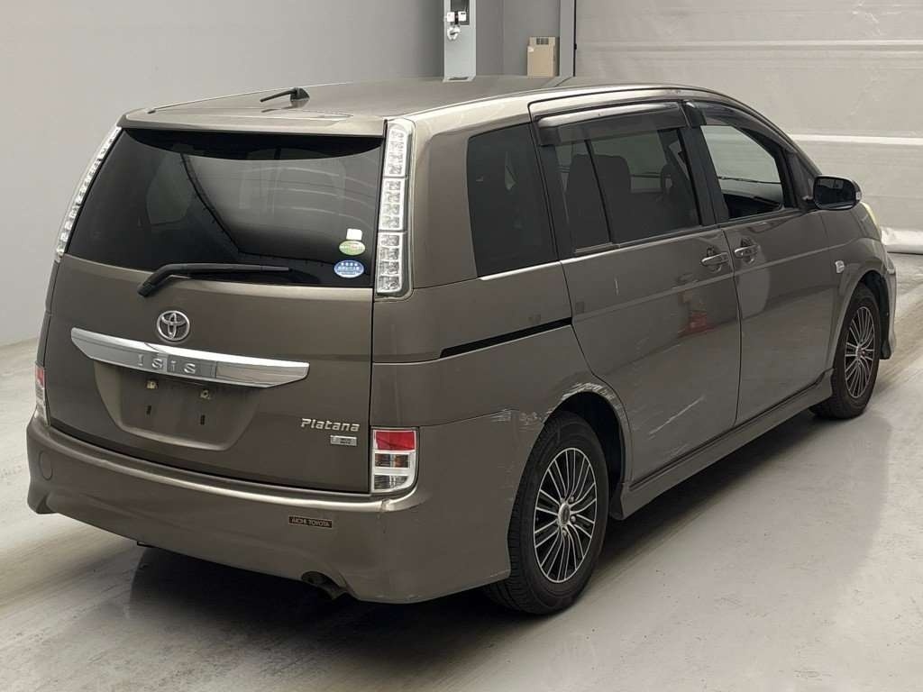 TOYOTA ISIS