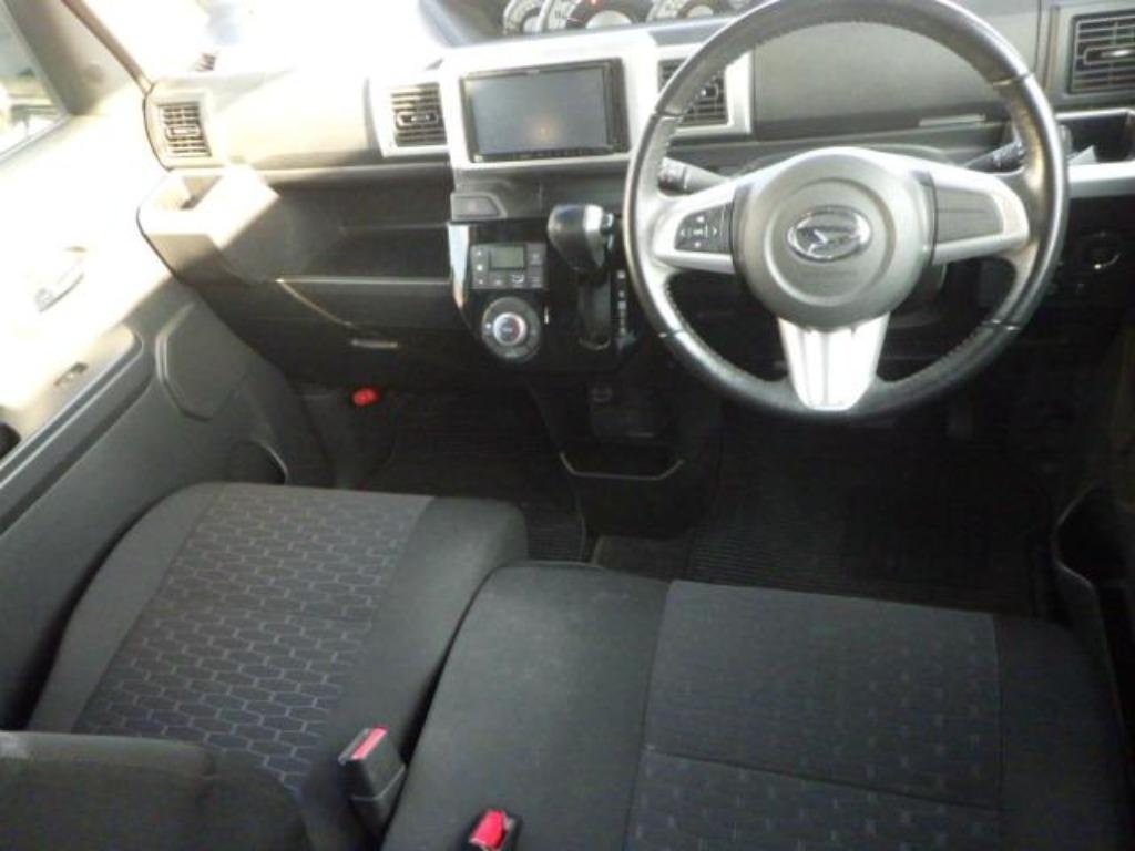 DAIHATSU WAKE