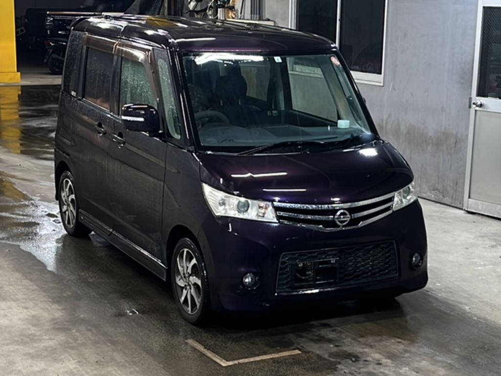 NISSAN ROOX
