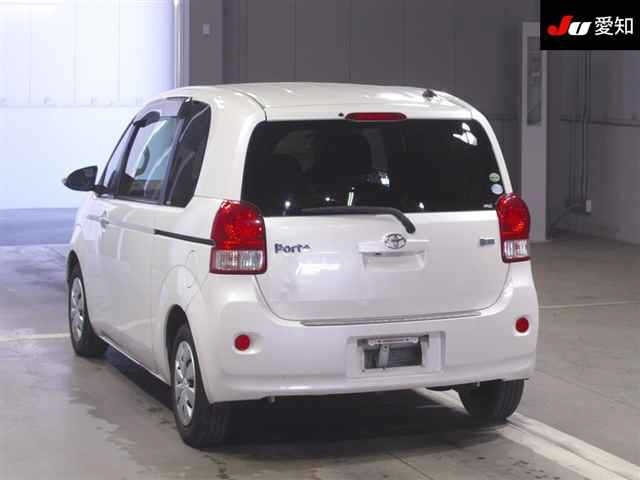TOYOTA PORTE