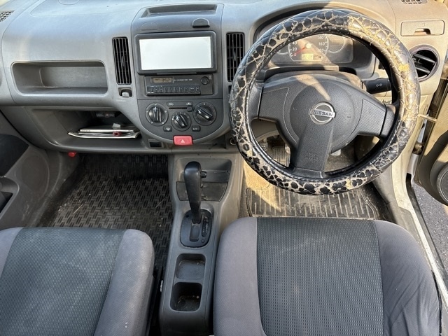 NISSAN AD